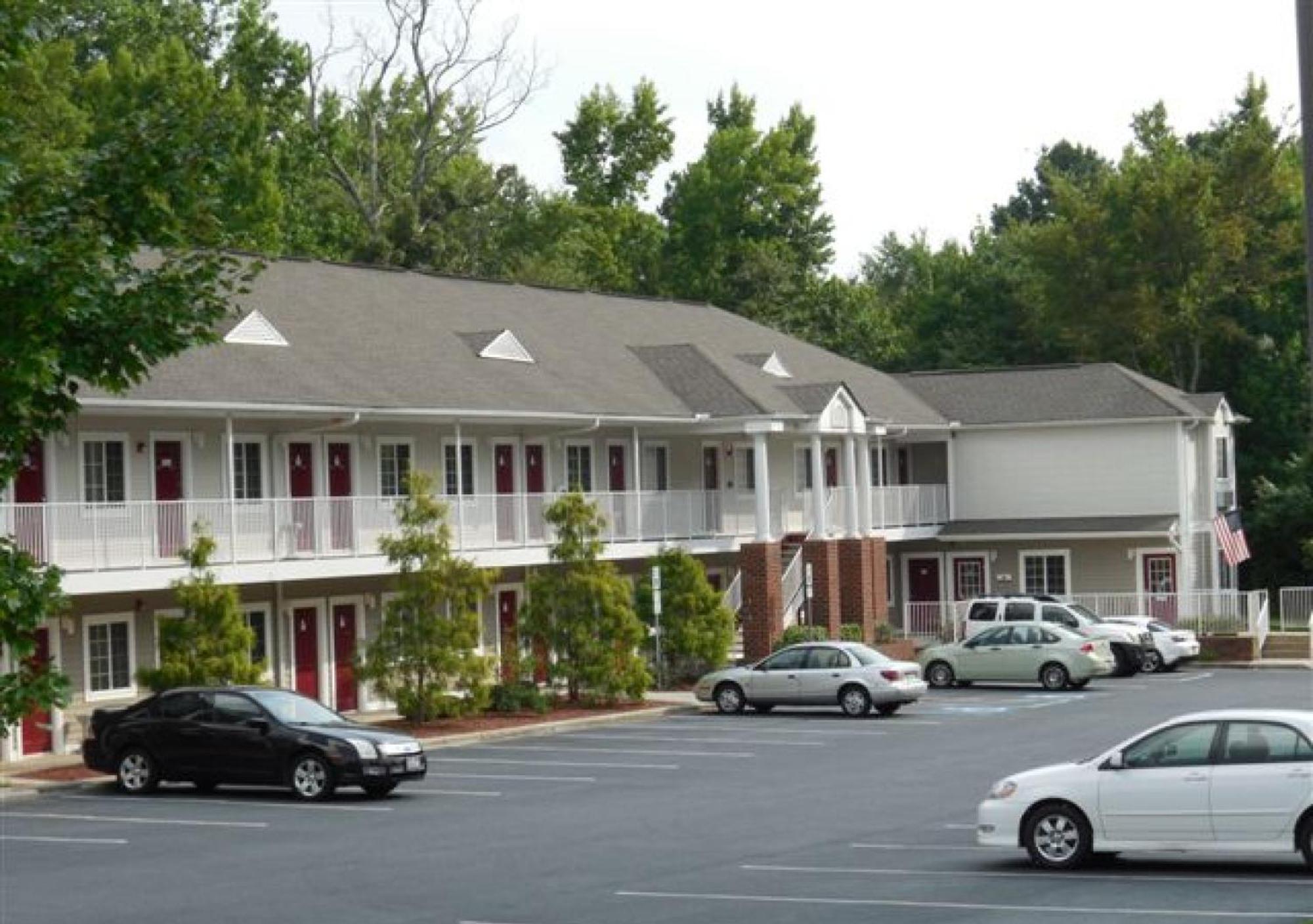 Affordable Suites Lexington Buitenkant foto